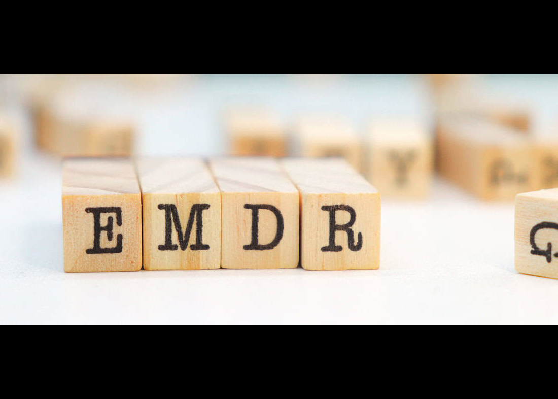 emdr acronym on wooden cubes